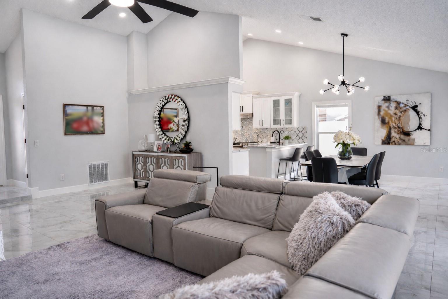 MILL RUN UNIT 8 - Residential