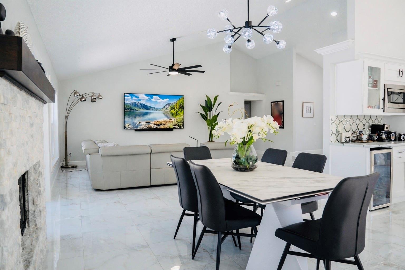 MILL RUN UNIT 8 - Residential