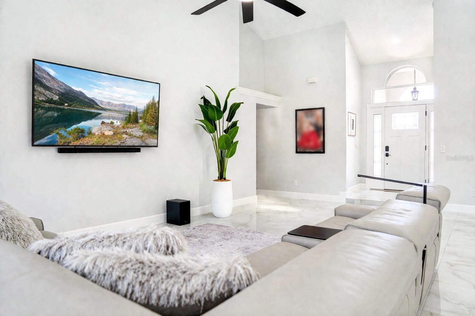 MILL RUN UNIT 8 - Residential