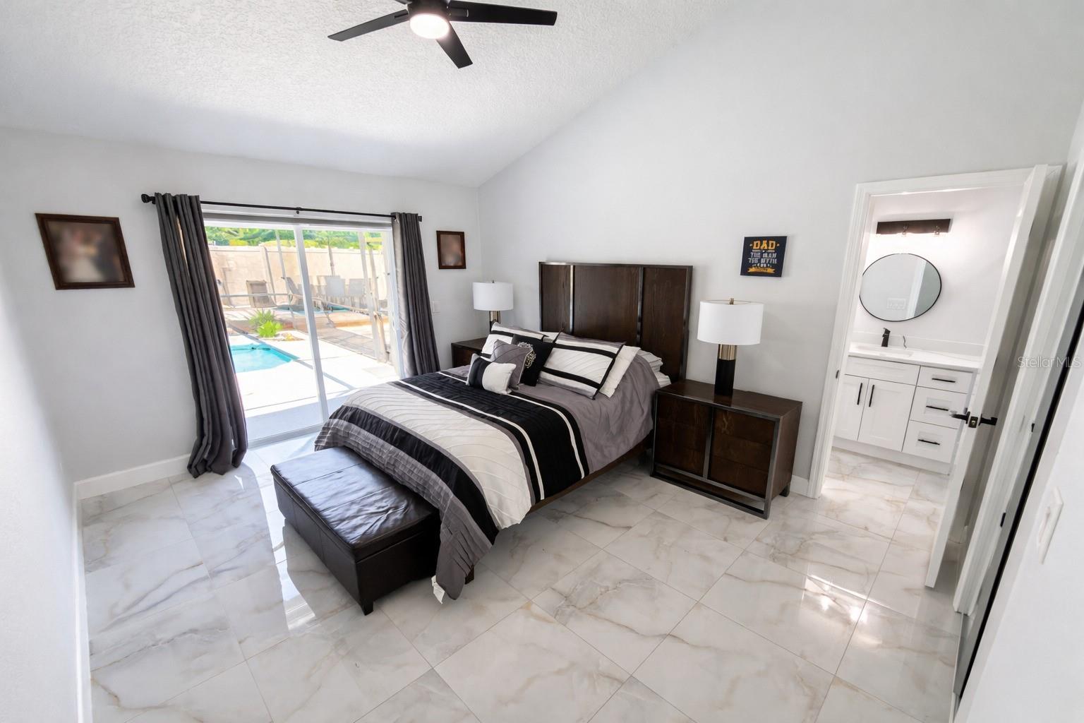 MILL RUN UNIT 8 - Residential