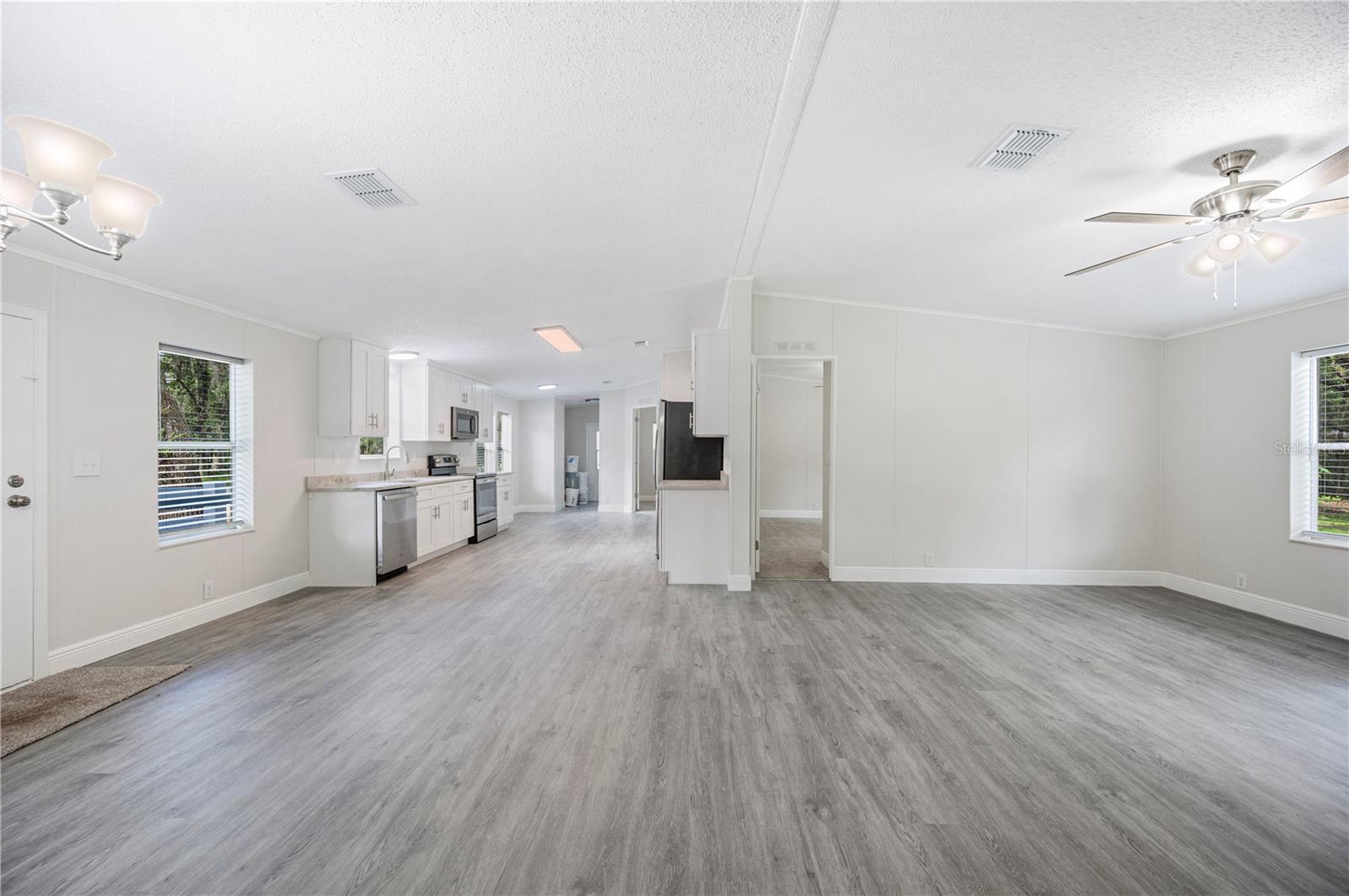 KOSSUTHVILLE - Residential
