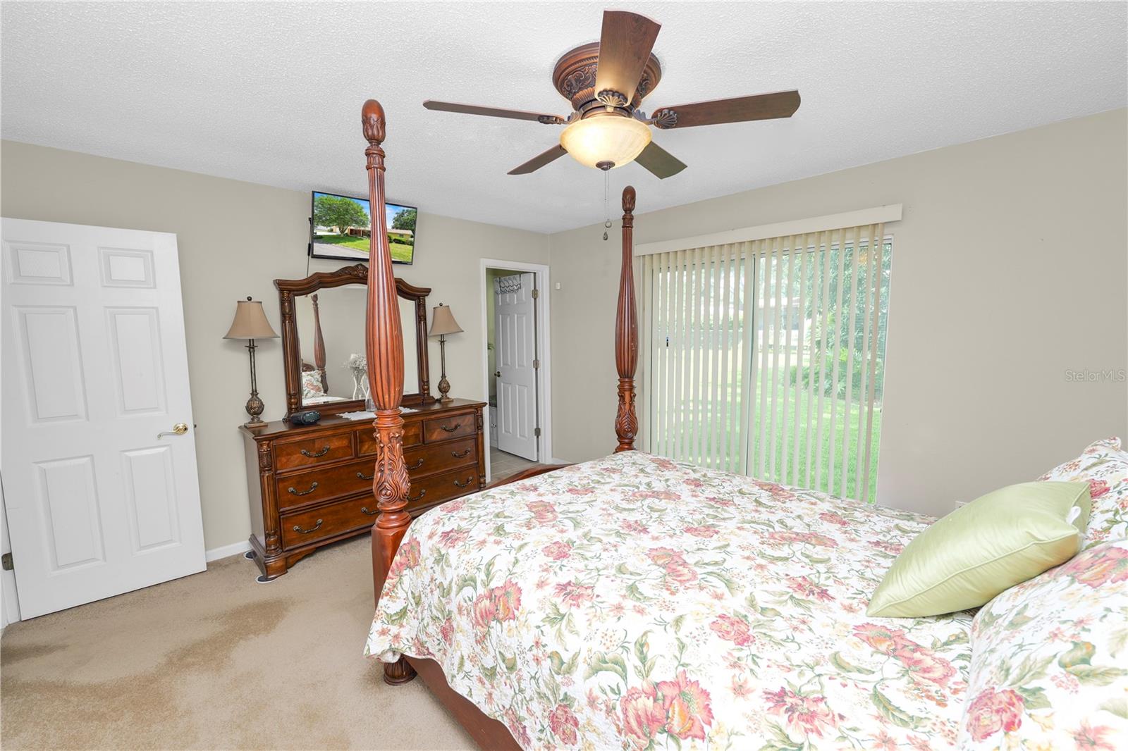 OAK GLEN - Residential