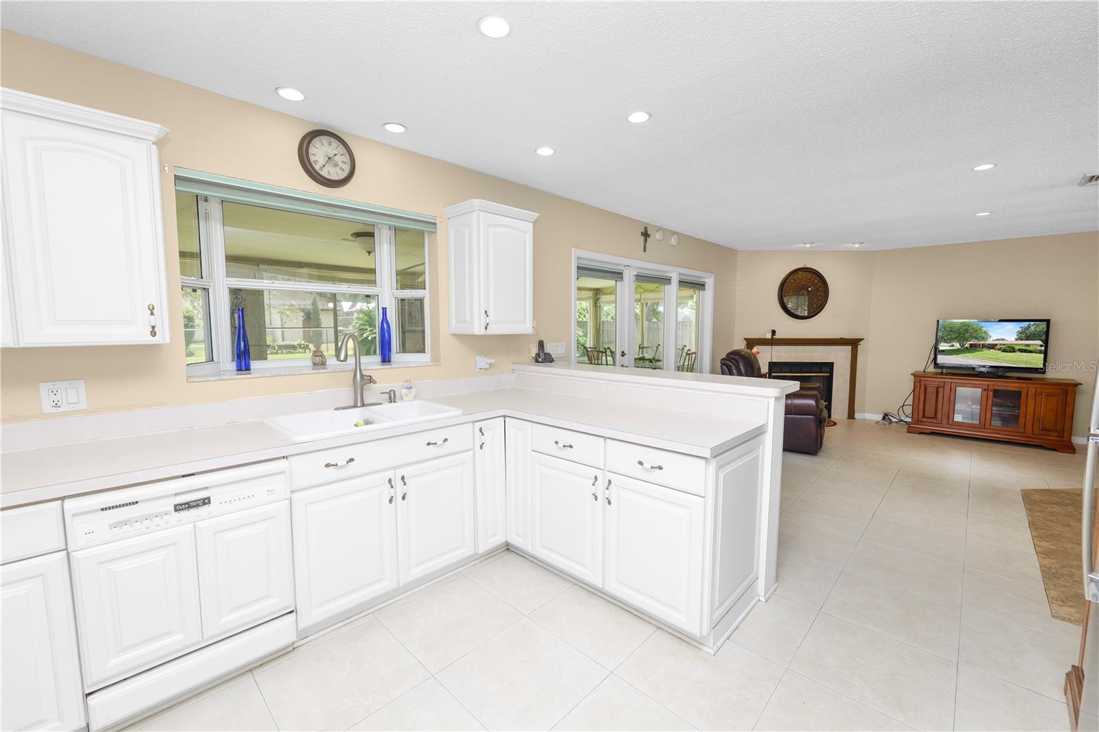 OAK GLEN - Residential