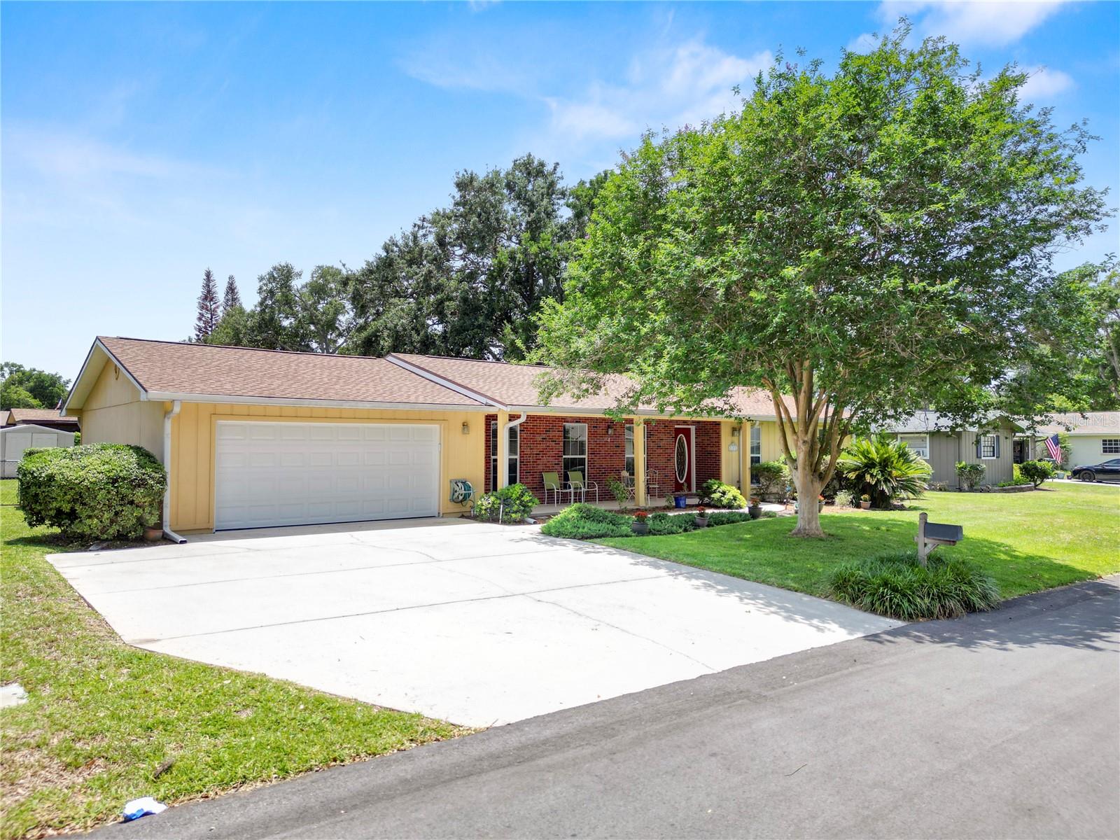 OAK GLEN - Residential