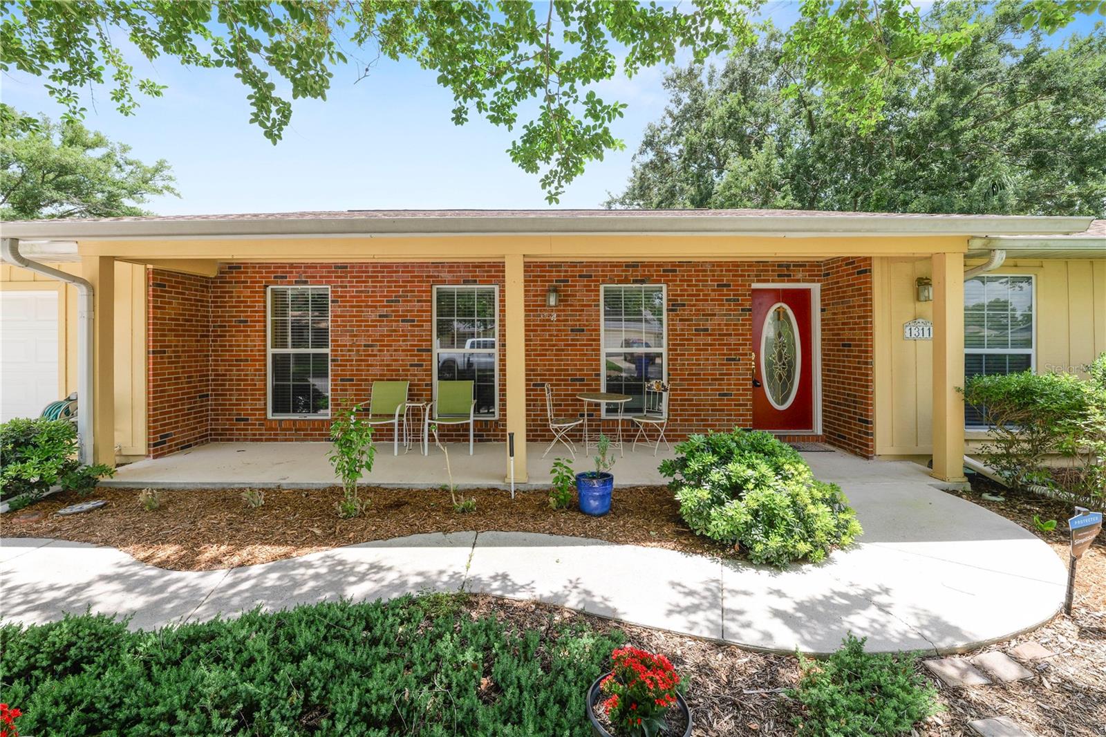 OAK GLEN - Residential