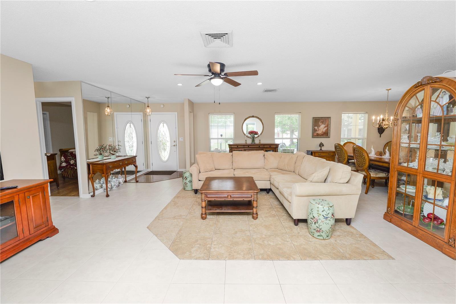 OAK GLEN - Residential