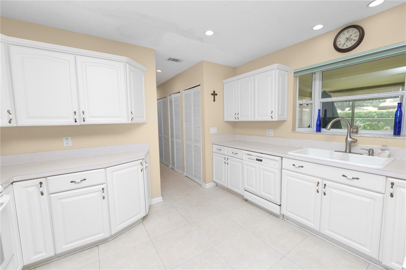 OAK GLEN - Residential