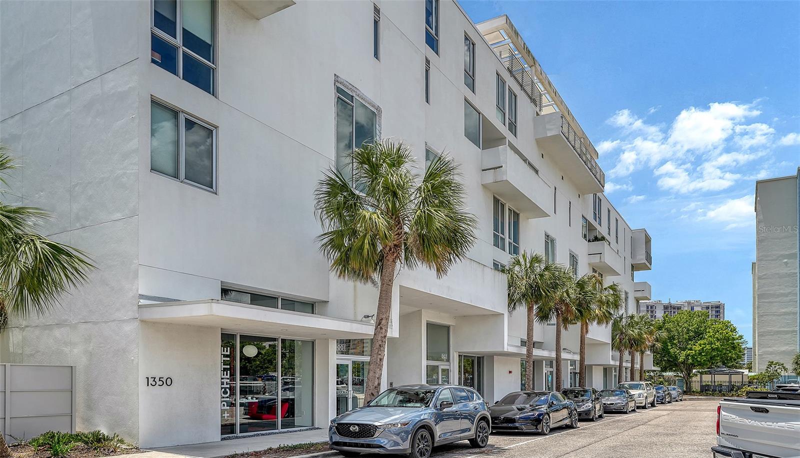 RISDON ON 5TH - Residential
