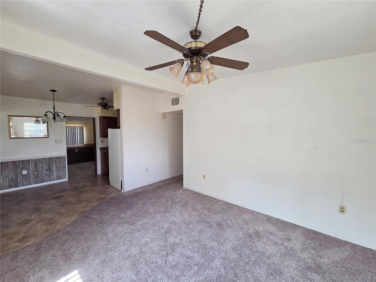 RICHLAND MANOR - Residential