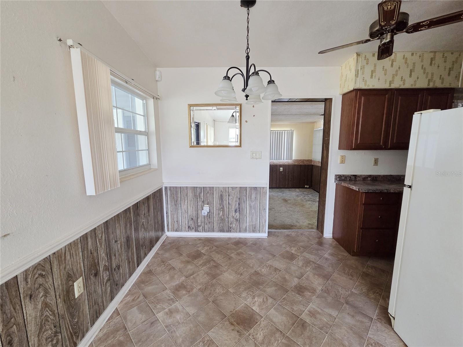 RICHLAND MANOR - Residential