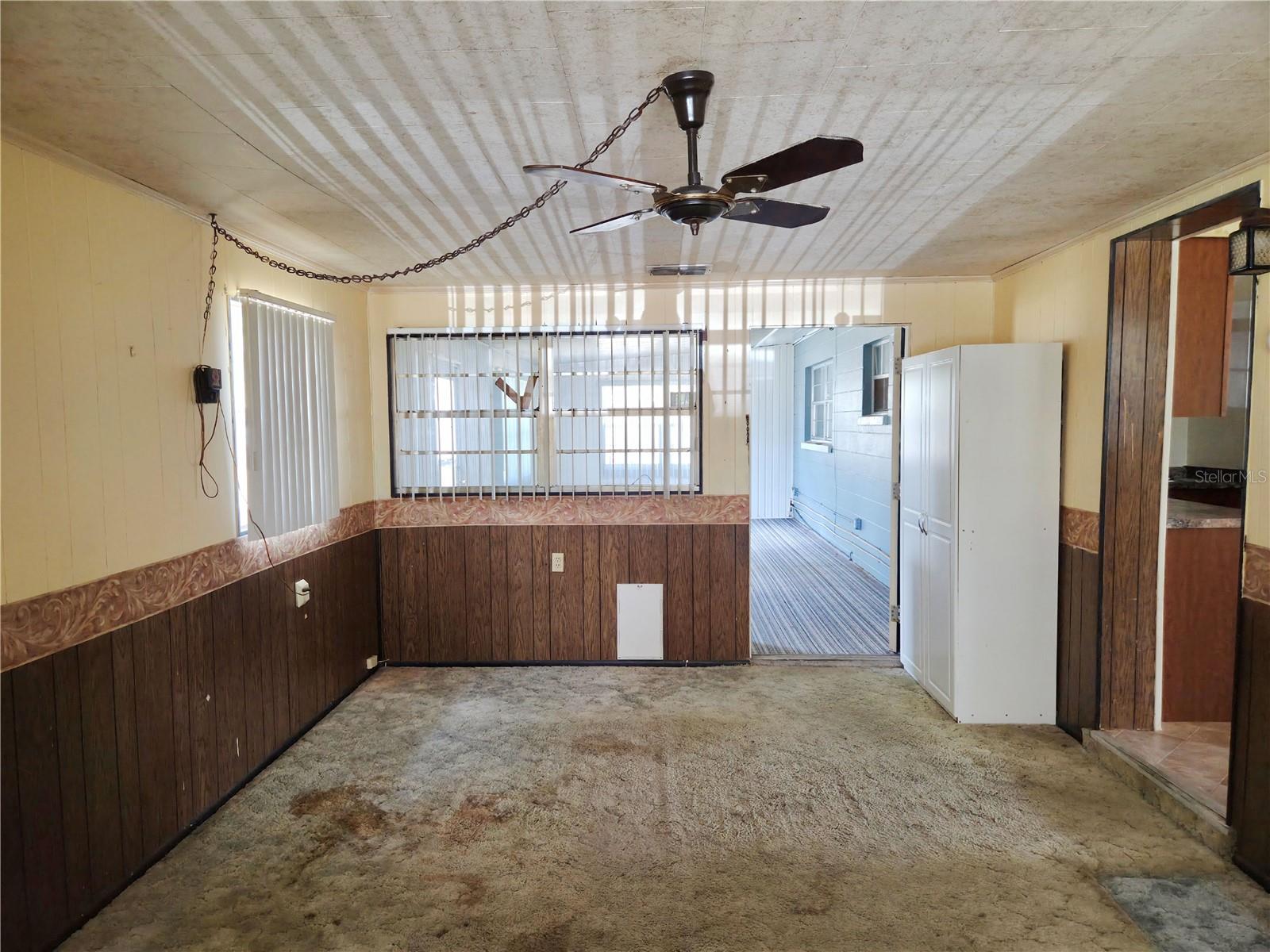 RICHLAND MANOR - Residential