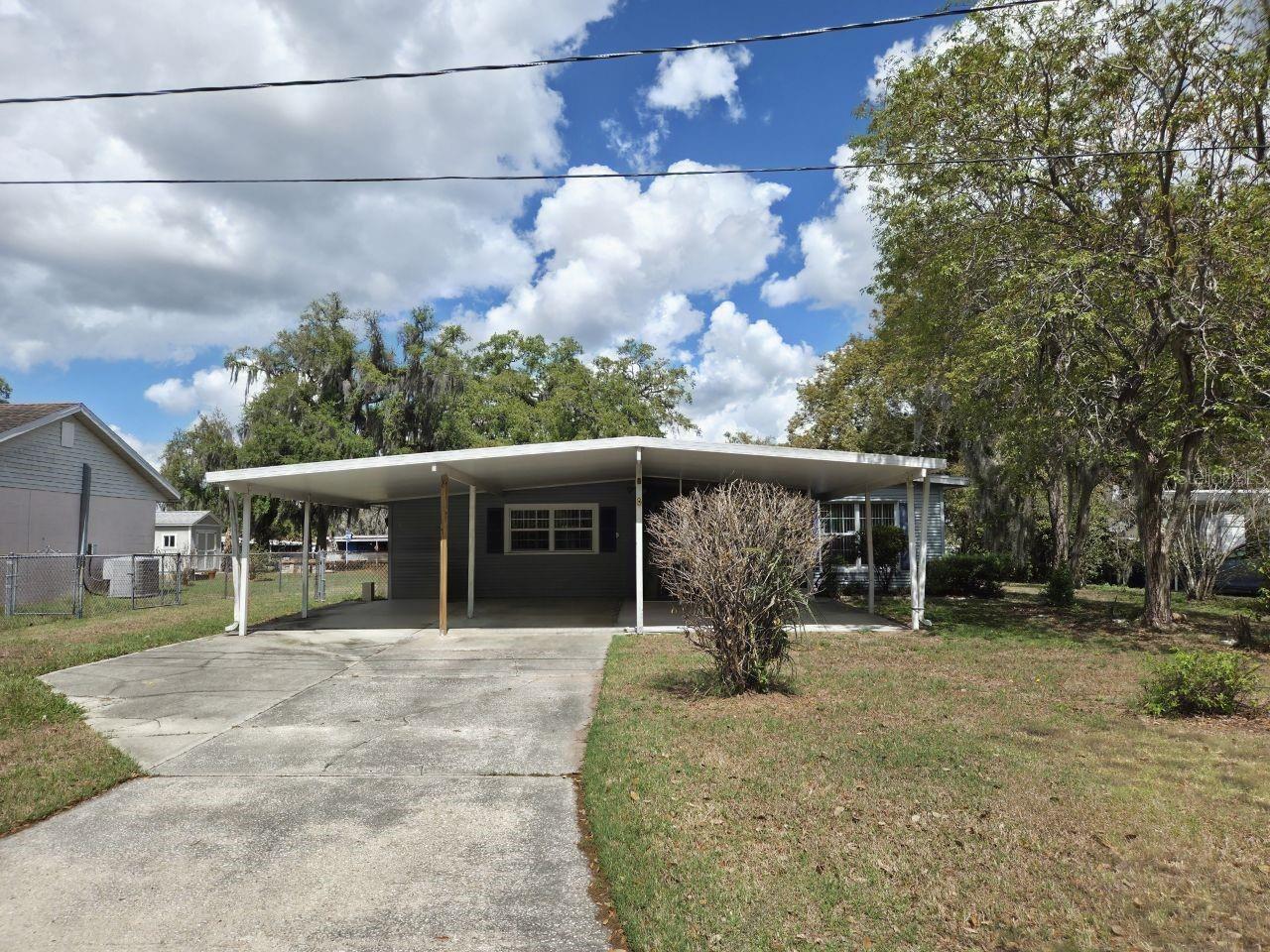 RICHLAND MANOR - Residential