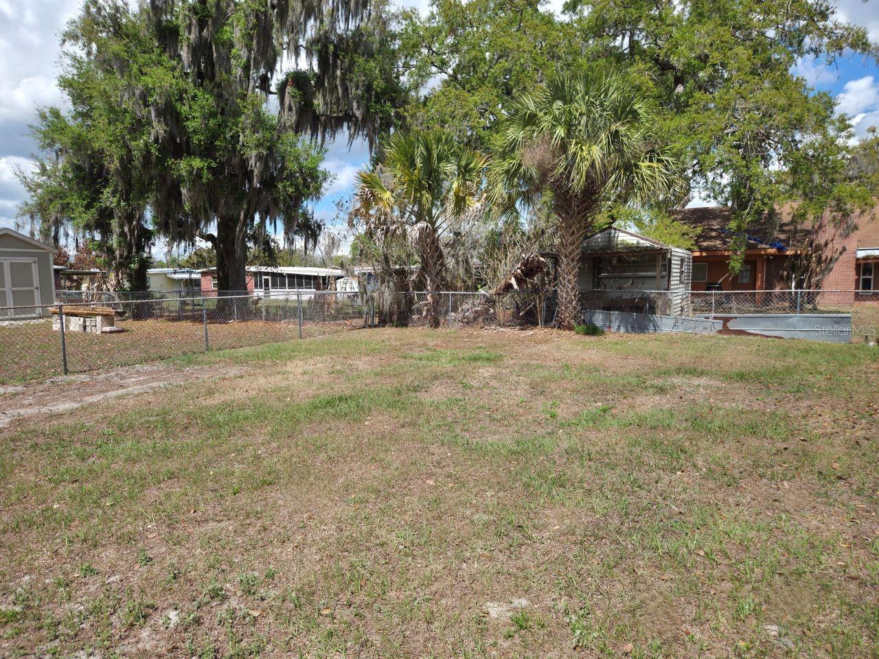 RICHLAND MANOR - Residential