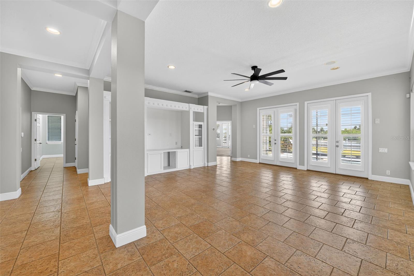5617 SEAGRASS PLACE