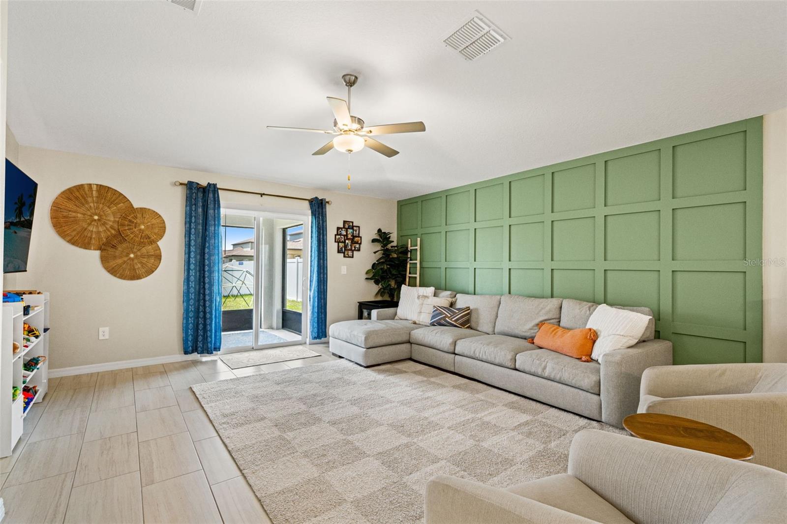 TRIPLE CRK VILLAGE Q - Residential