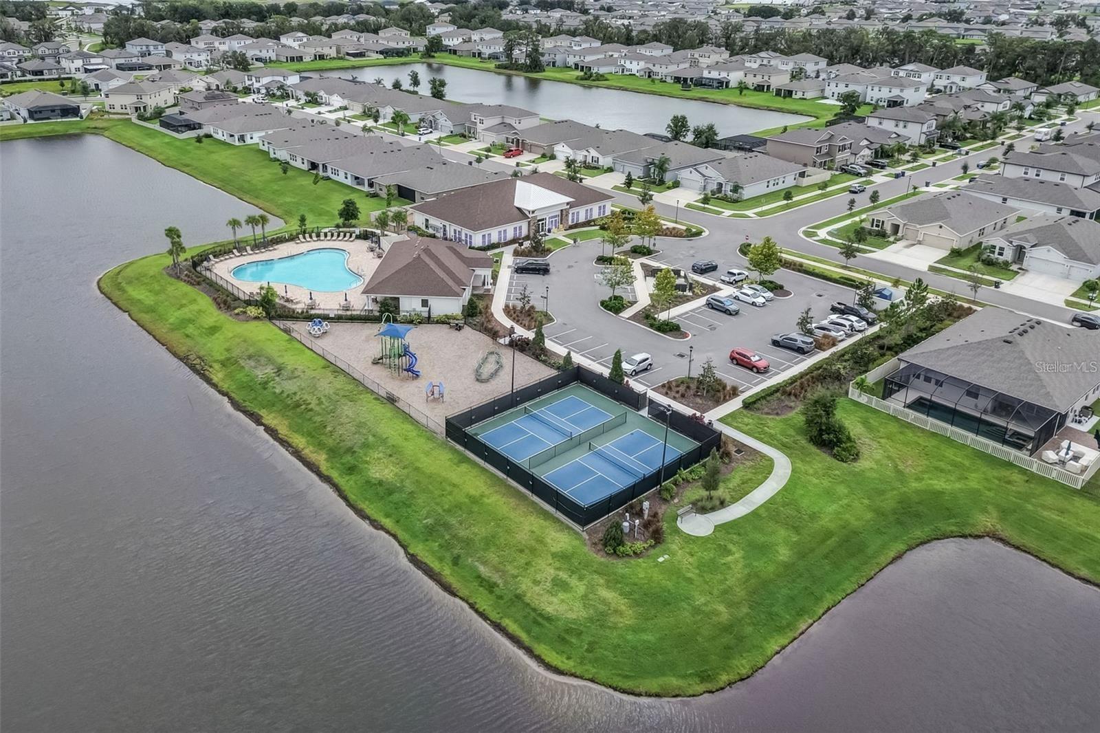 TRIPLE CRK VILLAGE Q - Residential