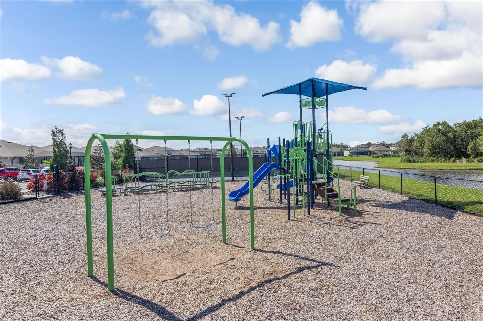 TRIPLE CRK VILLAGE Q - Residential