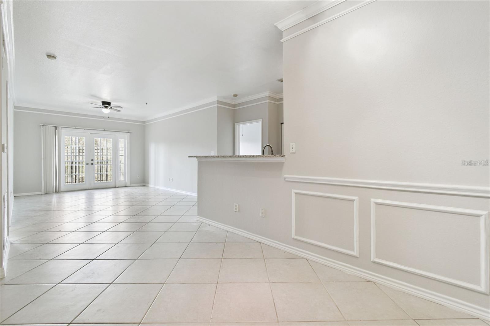 4304 BAYSIDE VILLAGE DRIVE 103