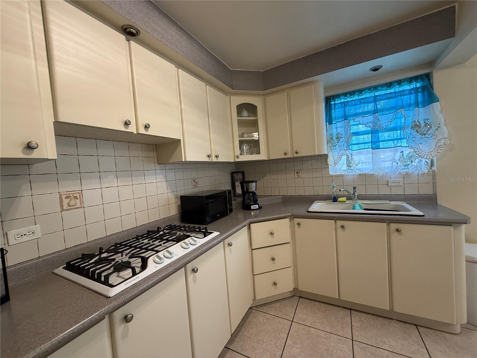 BO.ENEAS - Residential Income