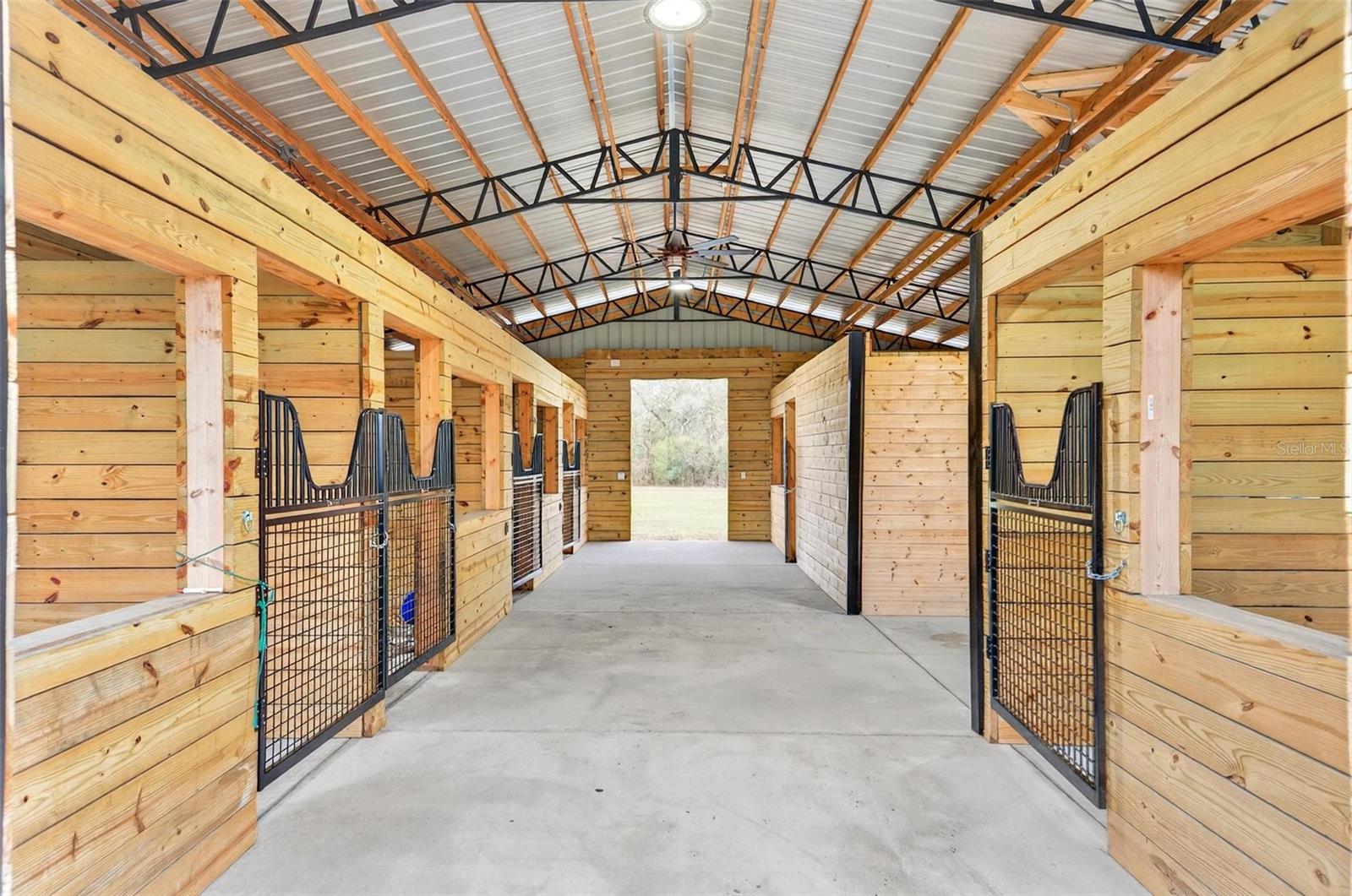 NORTH STAR RANCHETTES - Residential