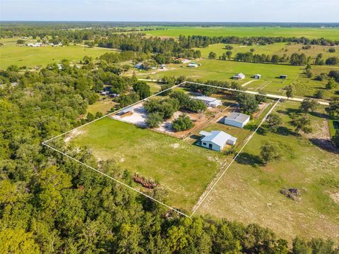 Tiny photo for 12650 SE 98th Lane, Dunnellon, FL 34431 (MLS # OM720989)