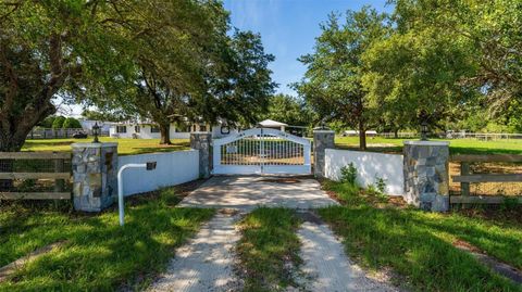 Tiny photo for 12650 SE 98th Lane, Dunnellon, FL 34431 (MLS # OM720989)
