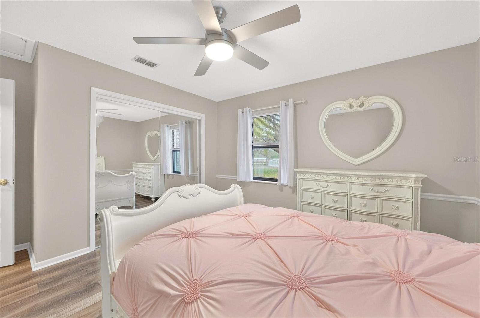 NORTH STAR RANCHETTES - Residential