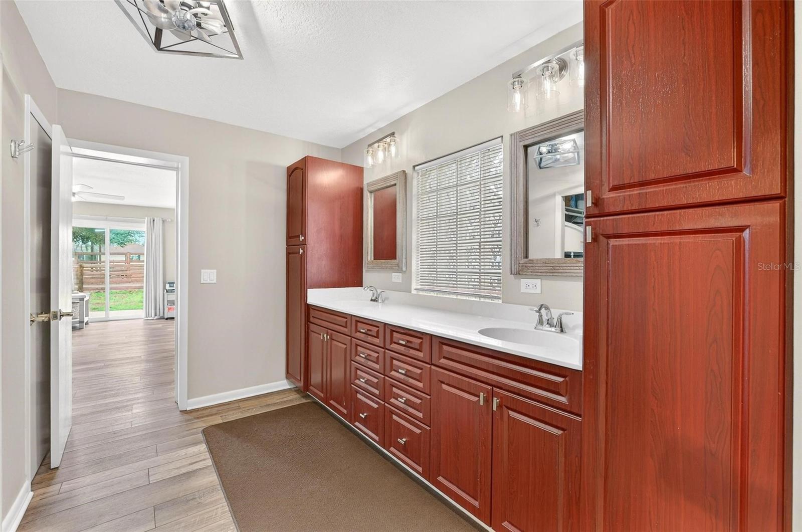 NORTH STAR RANCHETTES - Residential