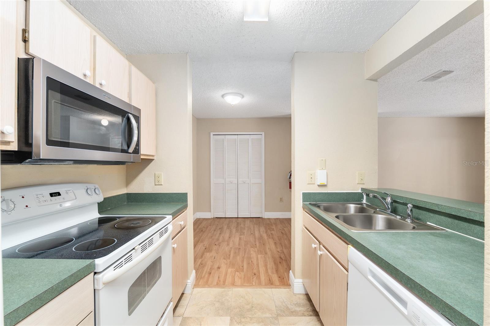 WINDSOR PARK AT GAINESVIL - Residential
