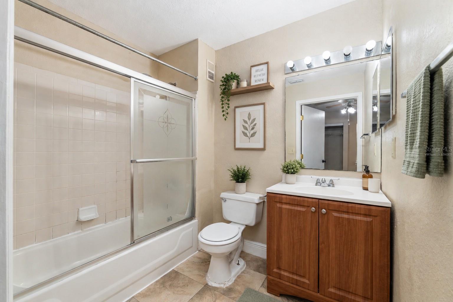 WINDSOR PARK AT GAINESVIL - Residential