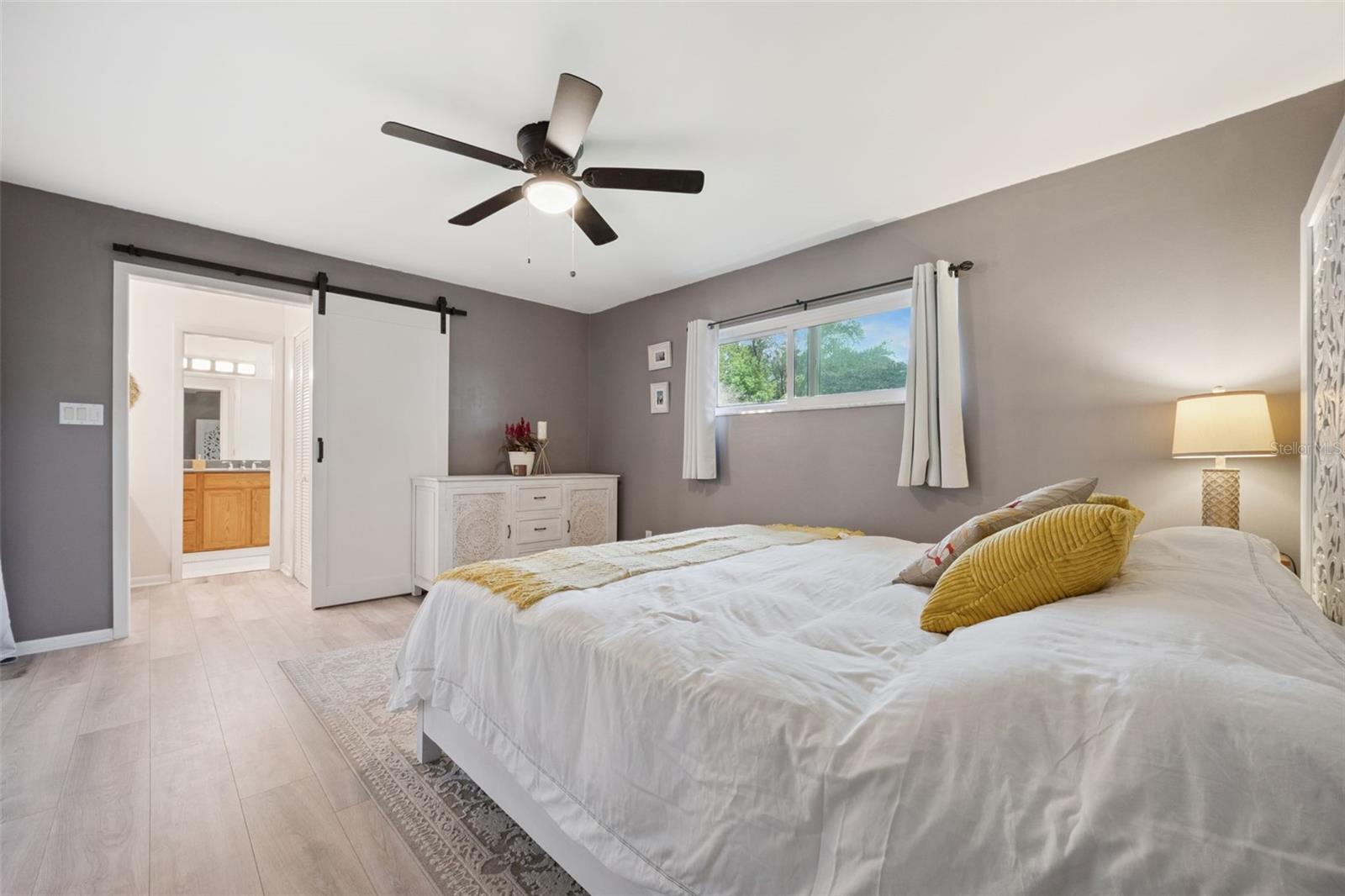 LAKE SHORE GARDENS - Residential