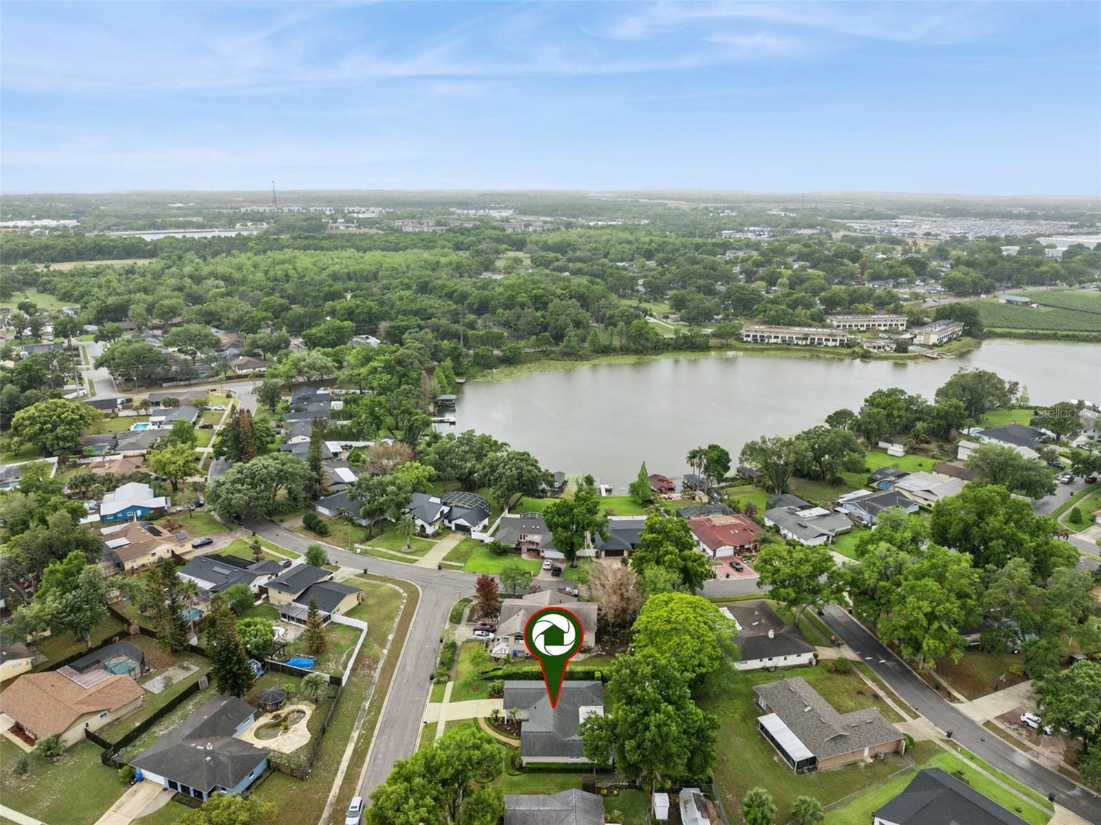 LAKE SHORE GARDENS - Residential