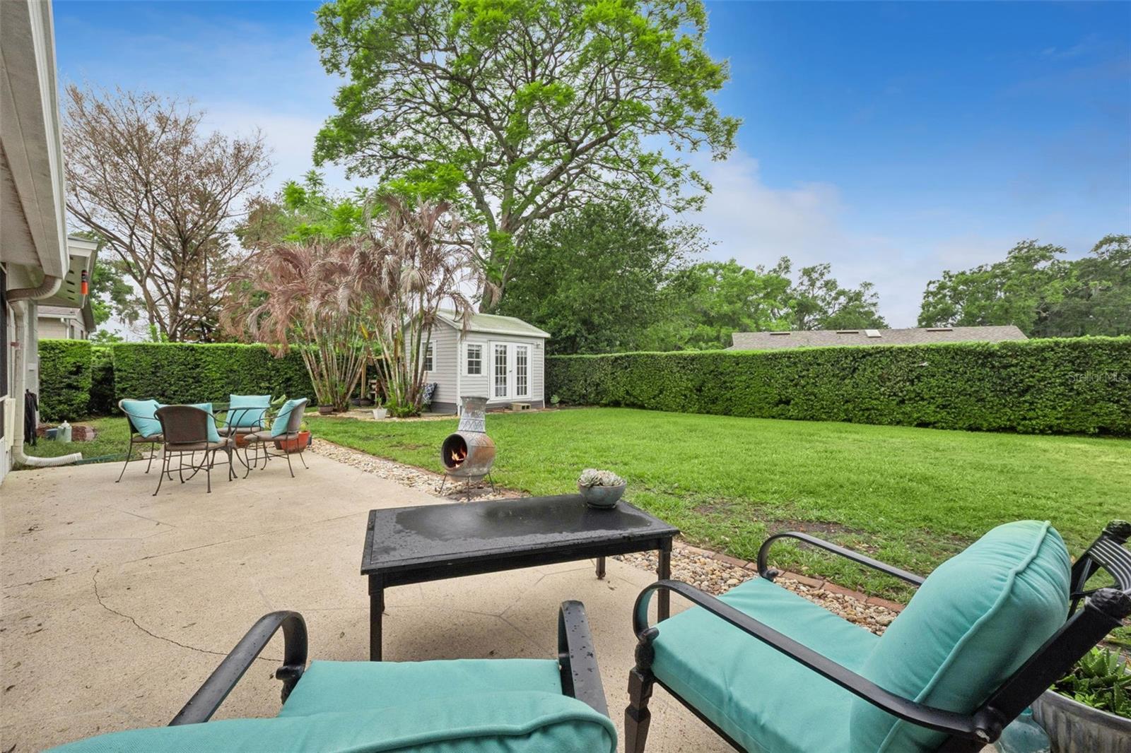 LAKE SHORE GARDENS - Residential