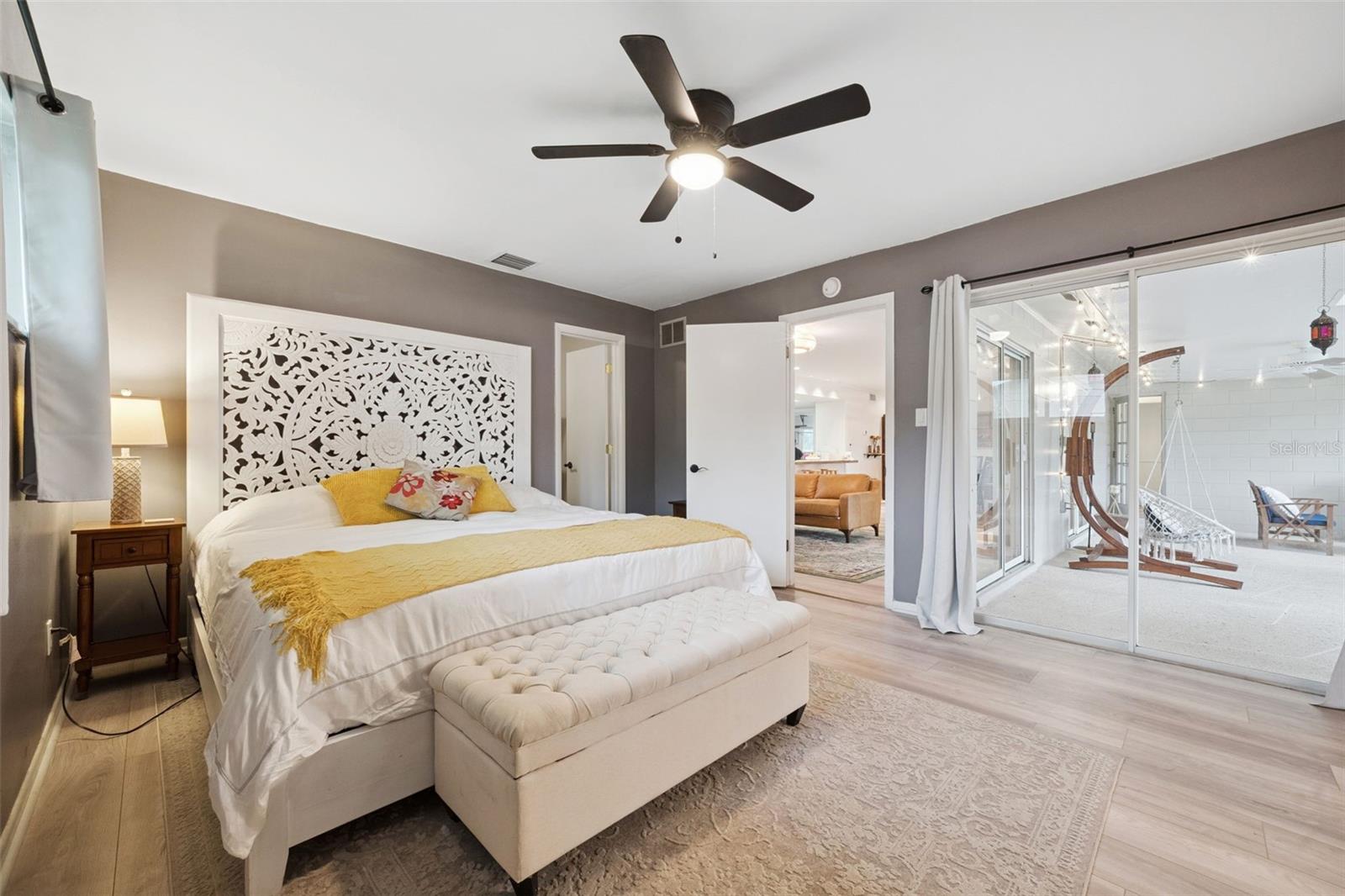 LAKE SHORE GARDENS - Residential