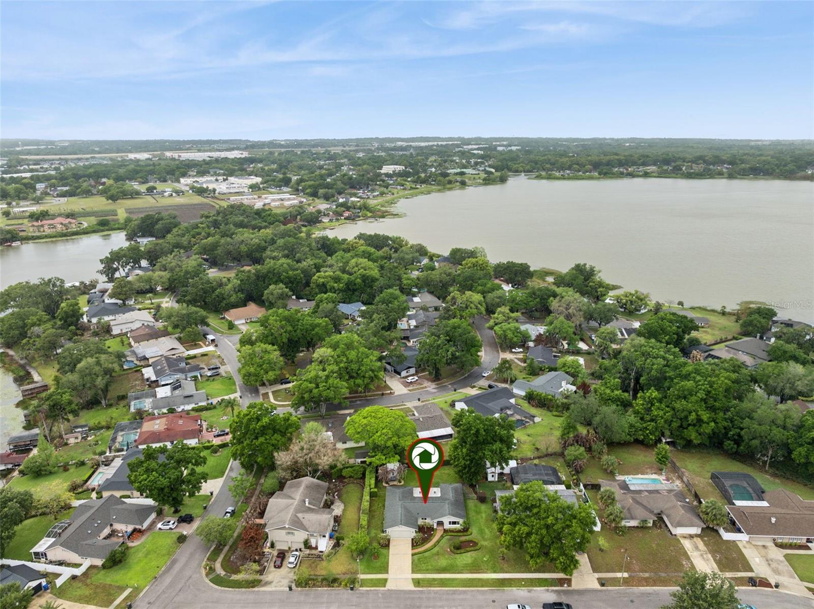 LAKE SHORE GARDENS - Residential