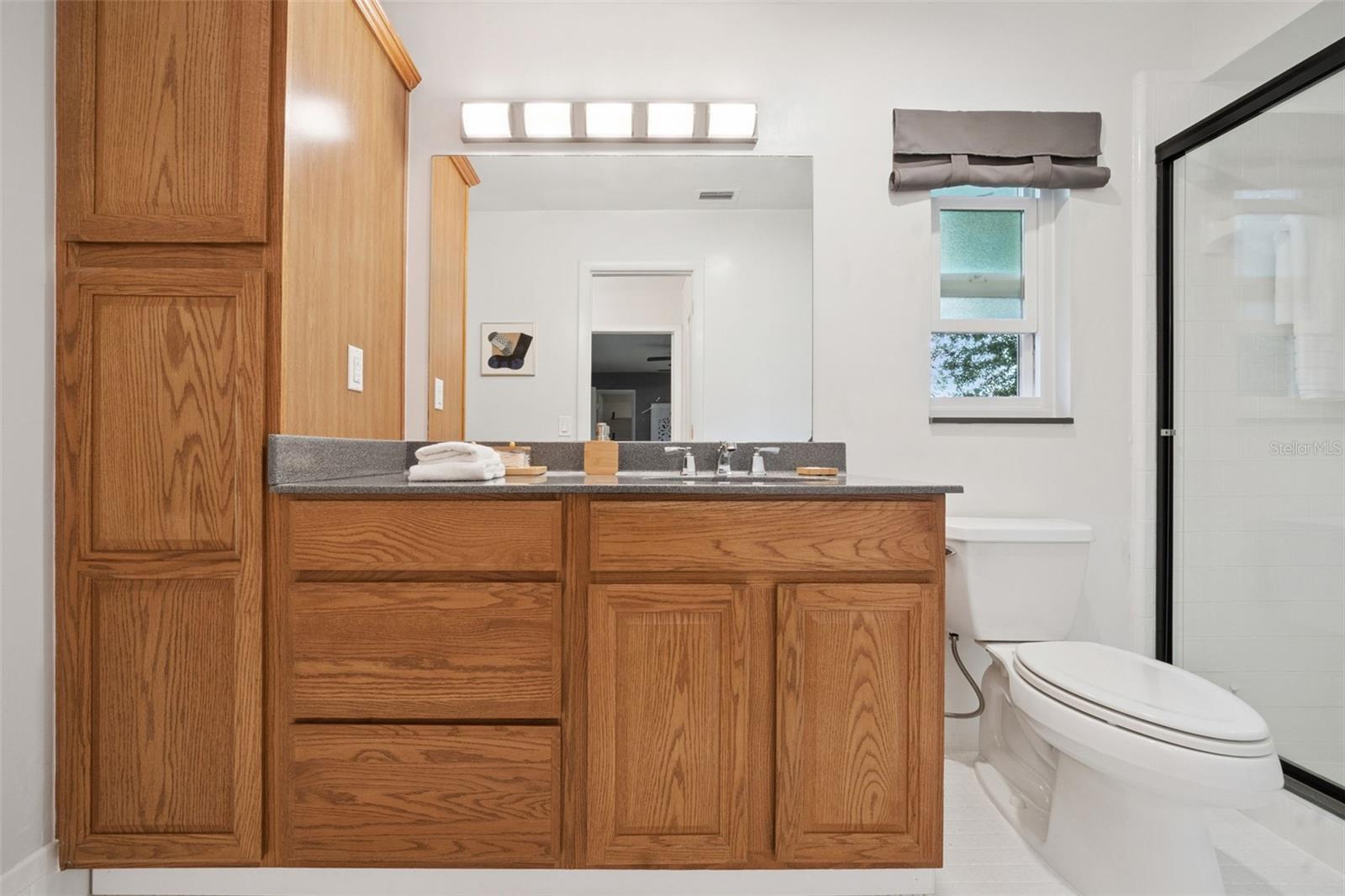 LAKE SHORE GARDENS - Residential