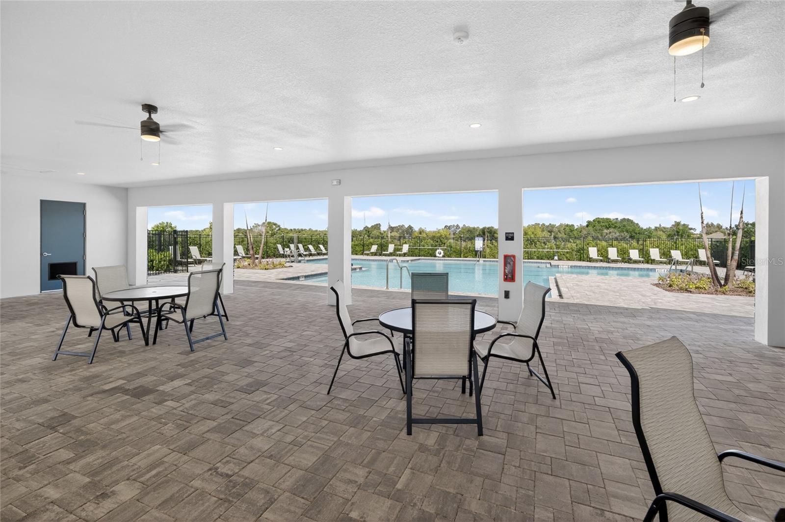 GENEVA LNDGS PH 1 - Residential