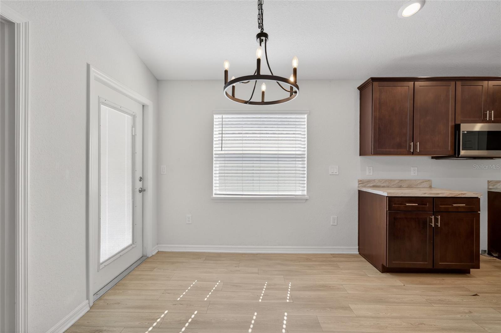 GENEVA LNDGS PH 1 - Residential