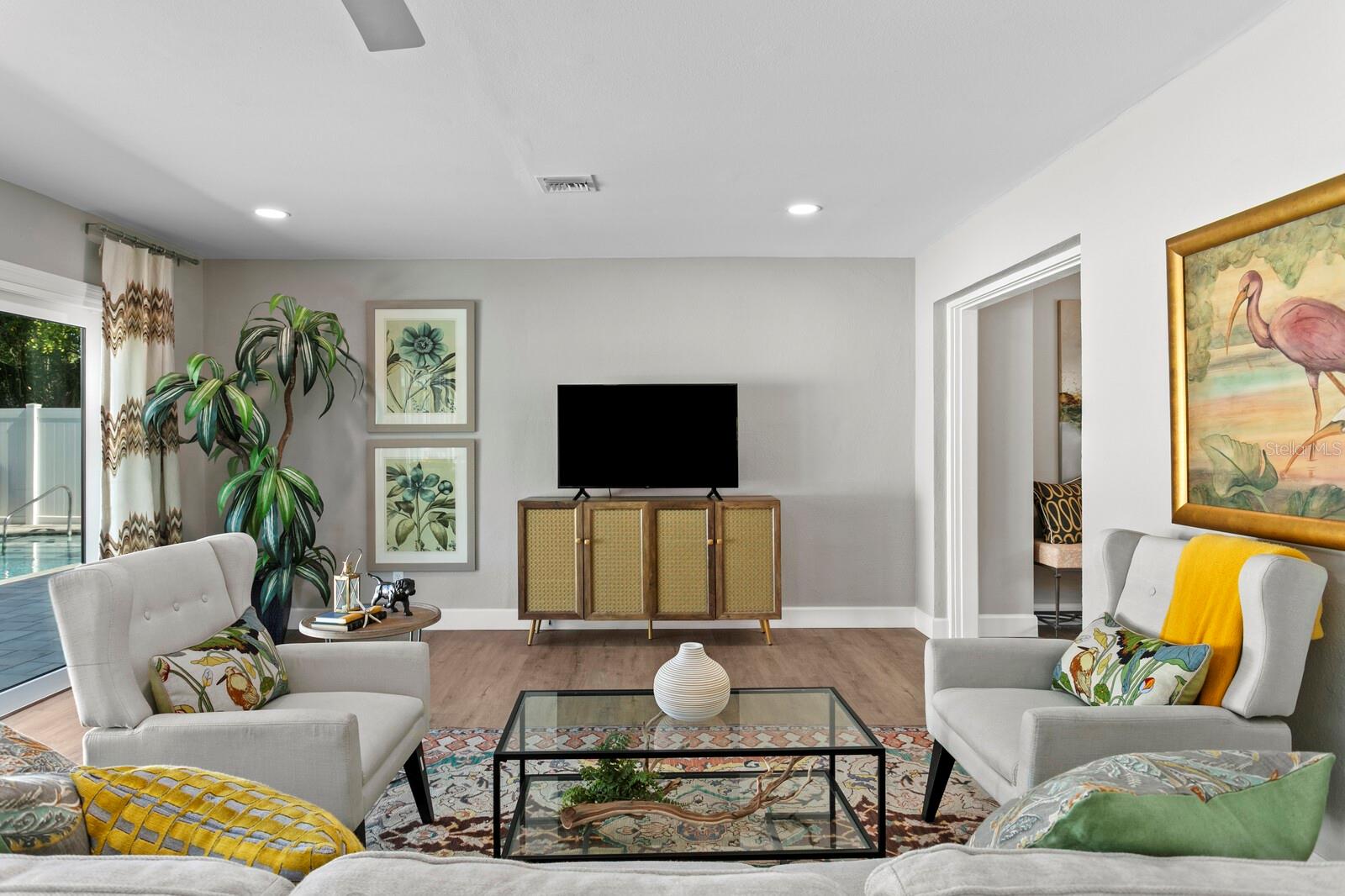 HALLS CENTRAL AVE 2 - Residential