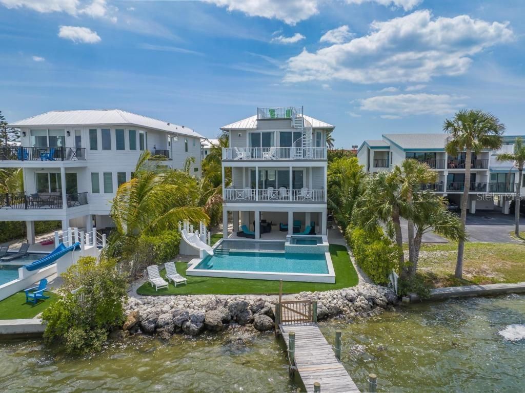Photo of 112 11th Street S, Bradenton Beach, FL 34217 (MLS # A4660710)