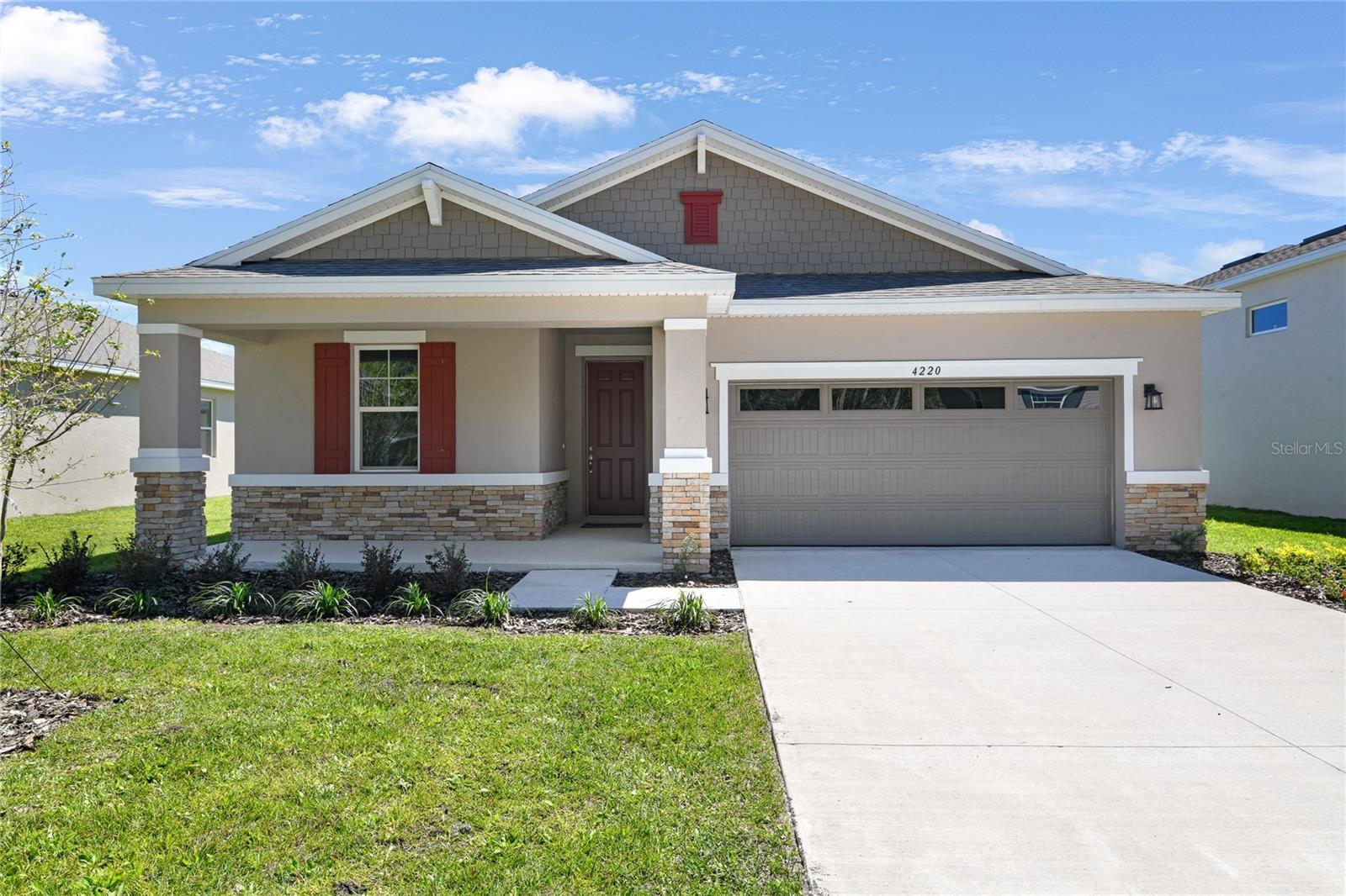4220 SAWTOOTH COURT
