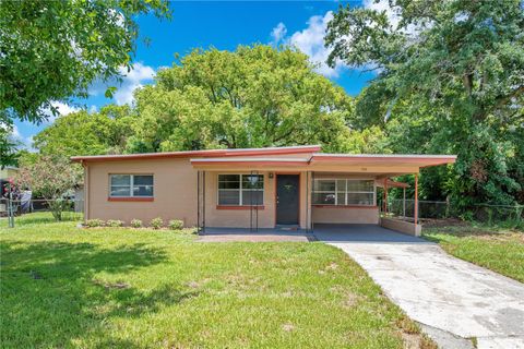 Photo of 102 Mayrose Drive, Sanford, FL 32771 (MLS # O6322561)
