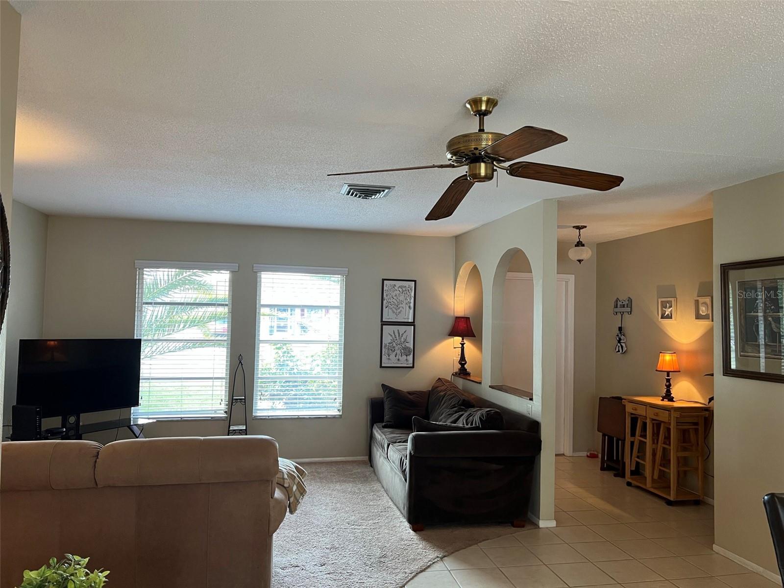 SOUTH VENICE - Residential Lease