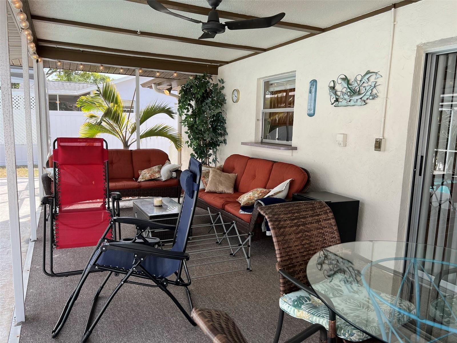 SOUTH VENICE - Residential Lease