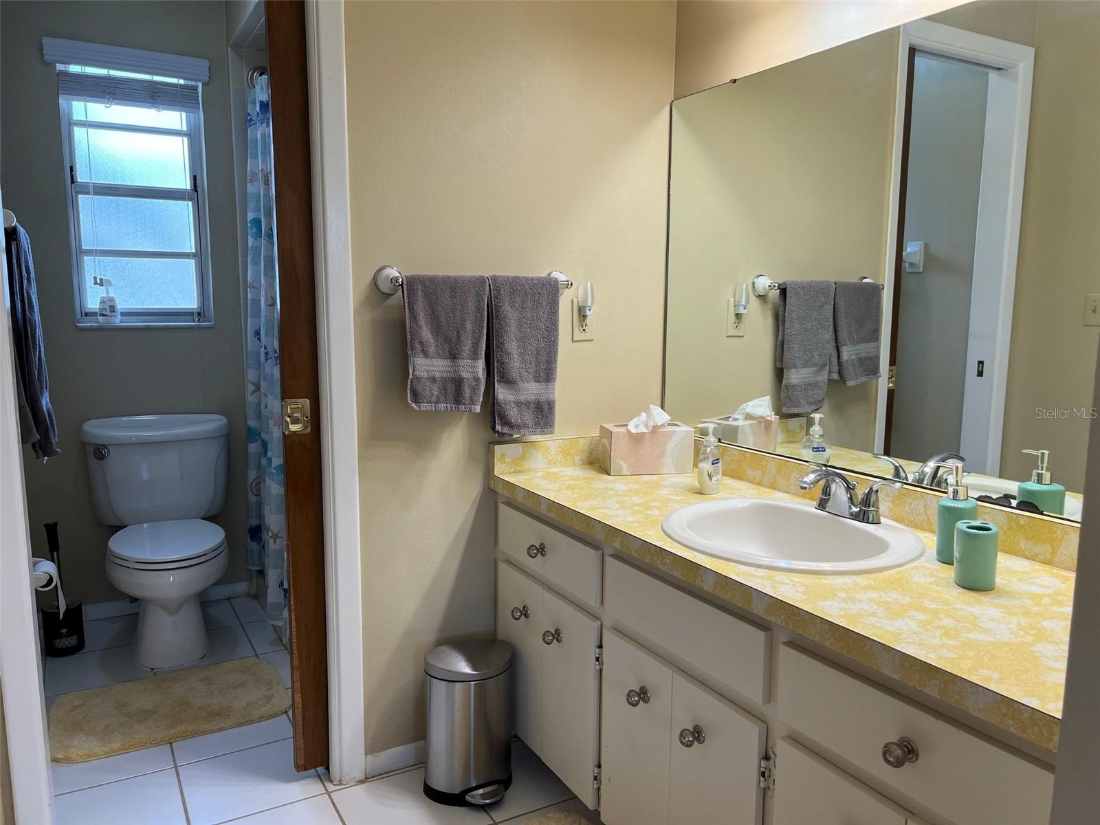 SOUTH VENICE - Residential Lease