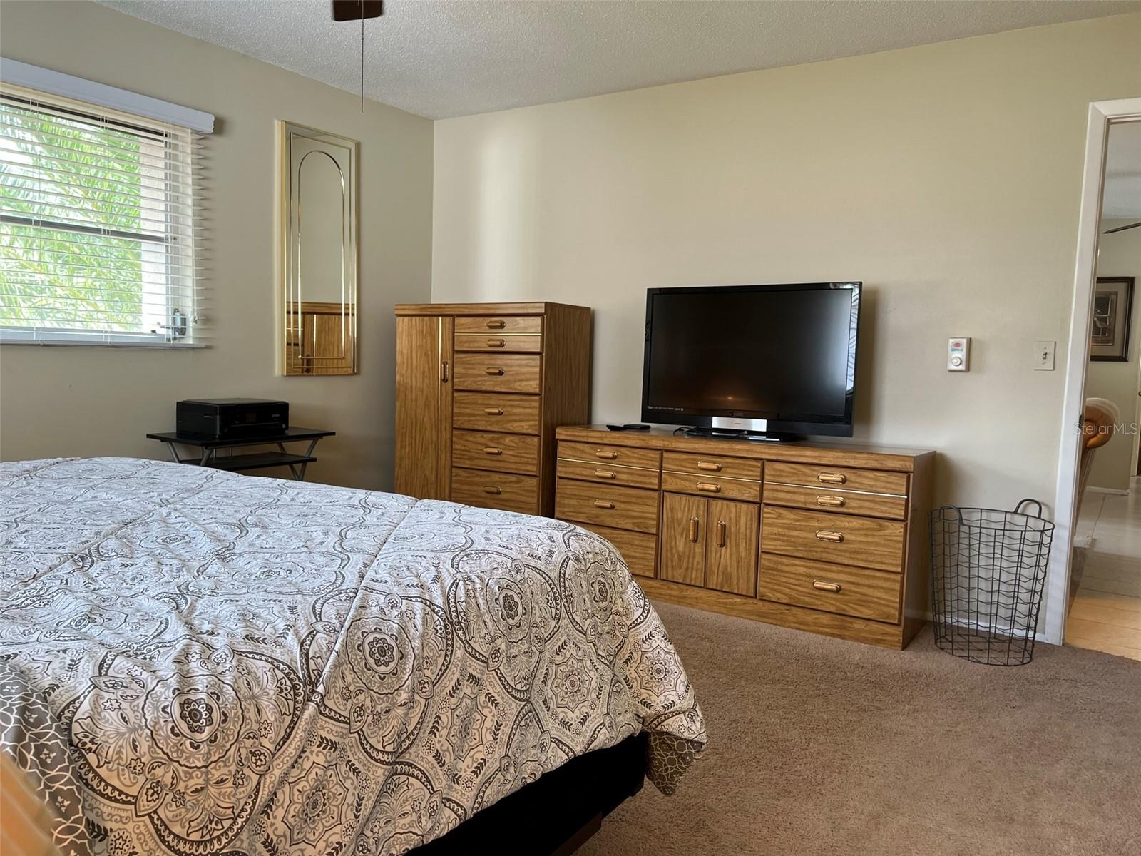 SOUTH VENICE - Residential Lease