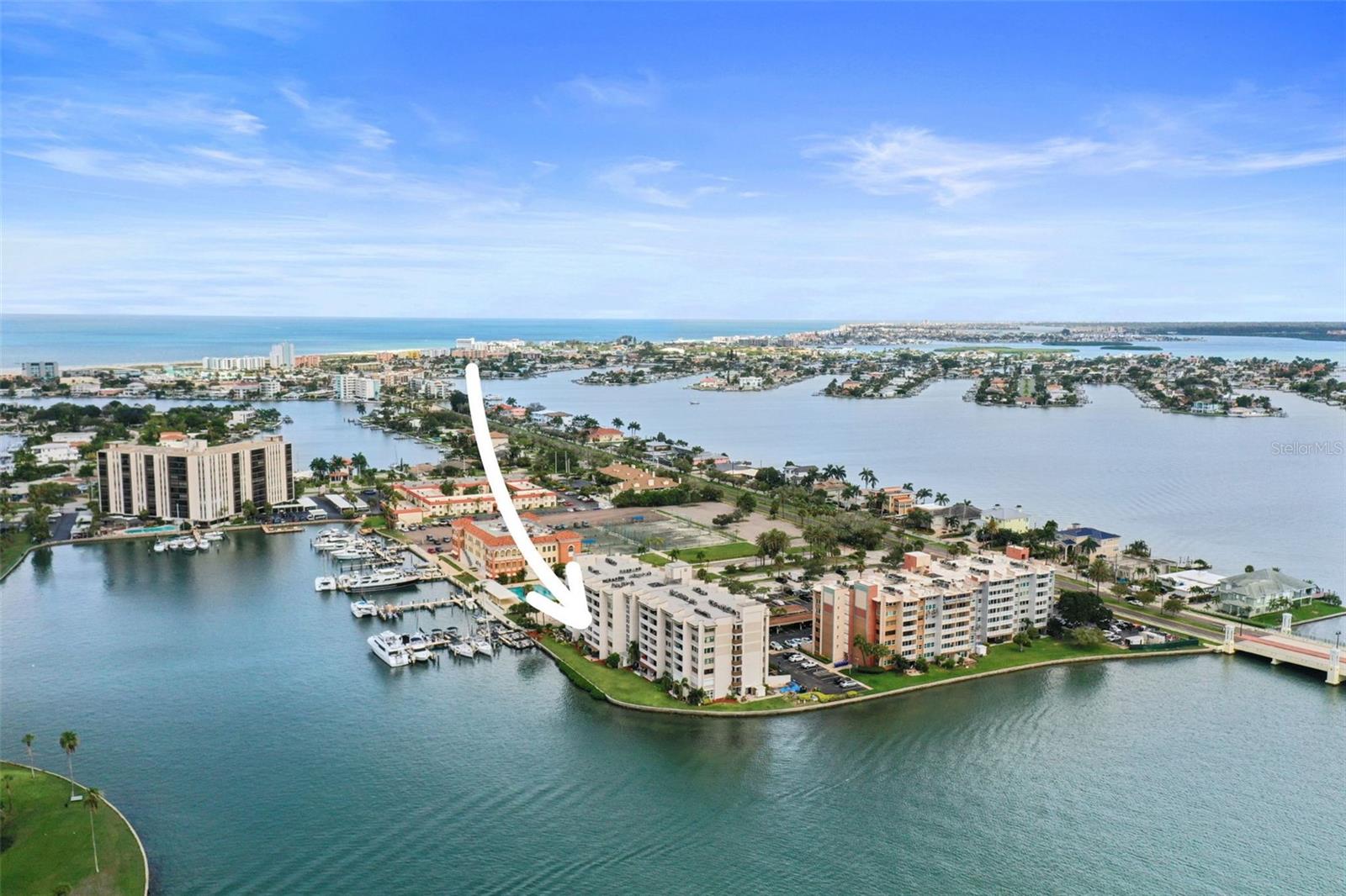 TREASURE ISLAND TENNIS & YACHT CLUB - Residential Lease