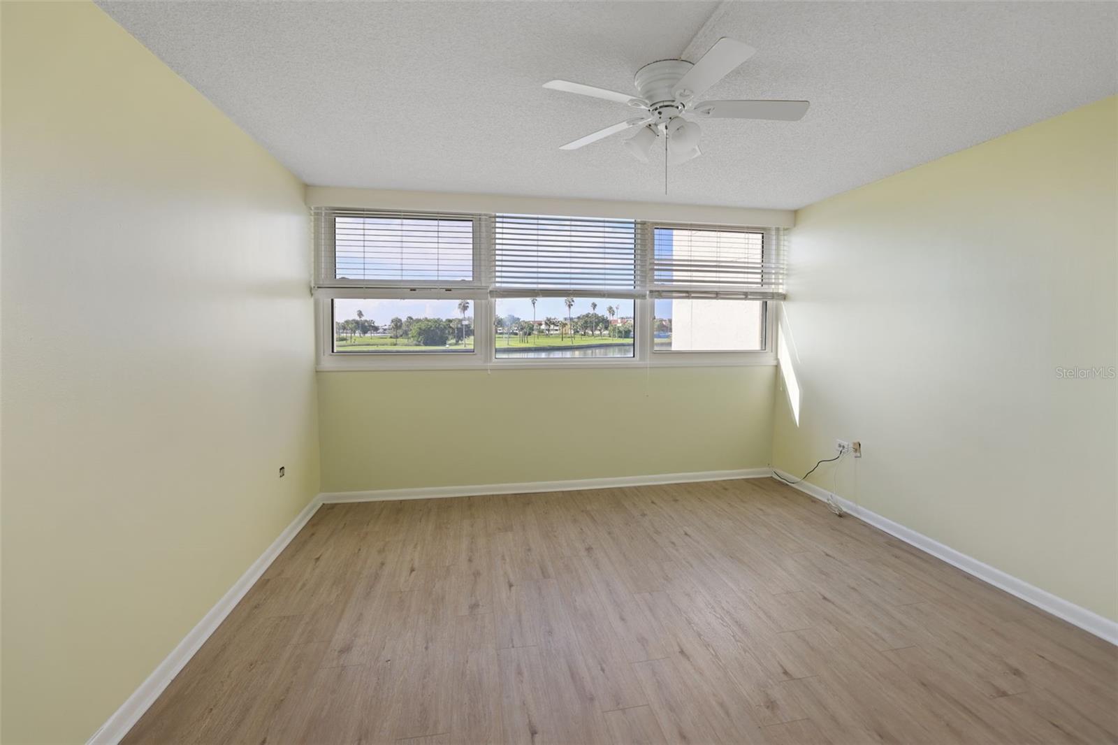 TREASURE ISLAND TENNIS & YACHT CLUB - Residential Lease