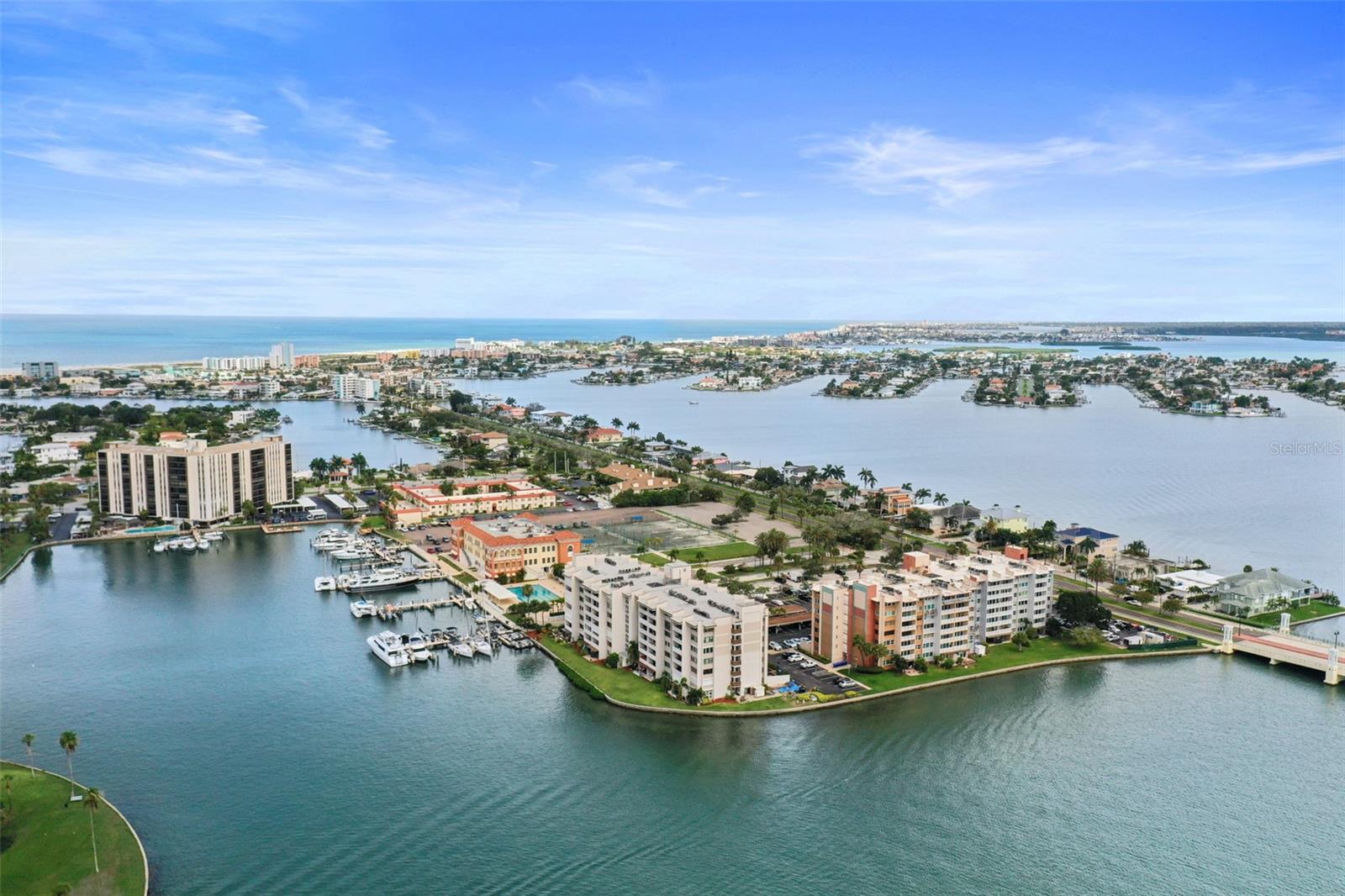 TREASURE ISLAND TENNIS & YACHT CLUB - Residential Lease