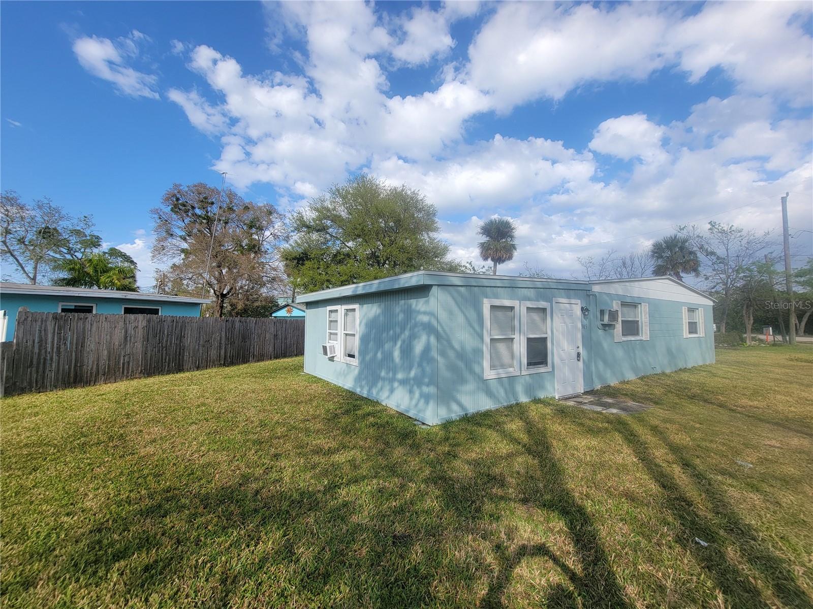 305 ELSIE AVENUE